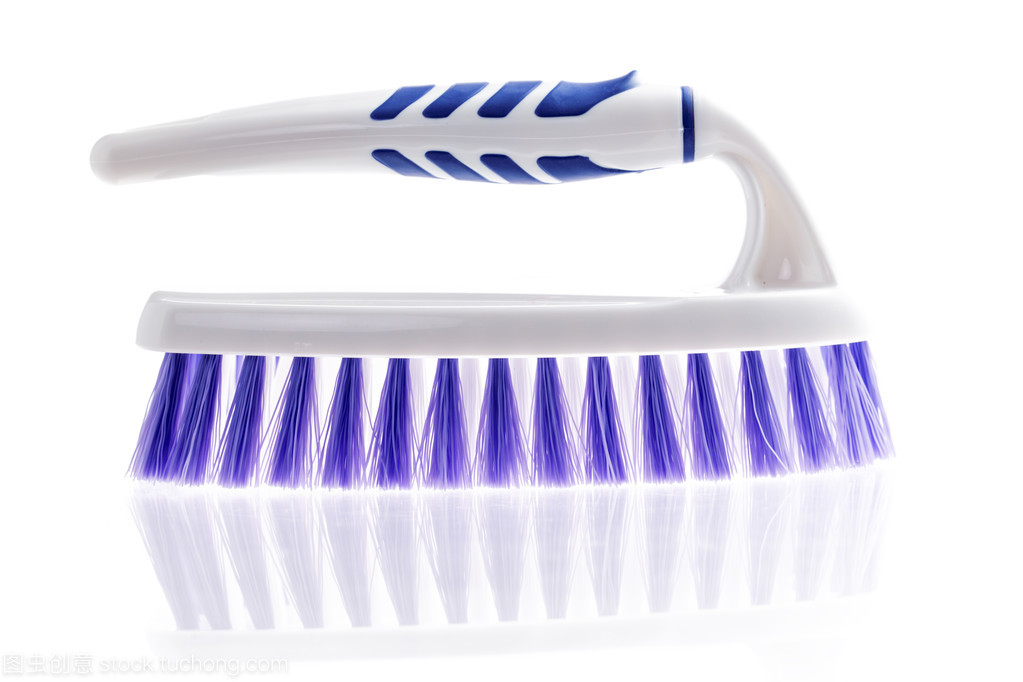 在白色背景上的清洗刷